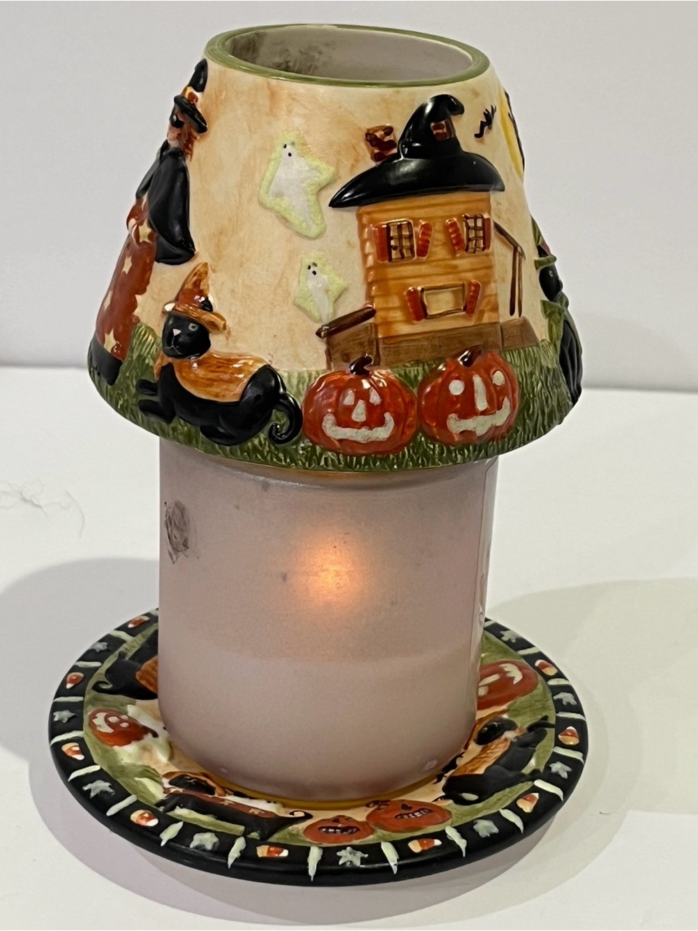 Rare Retired 2005 Yankee Candle Halloween Ceramic Candle Shade & Plate